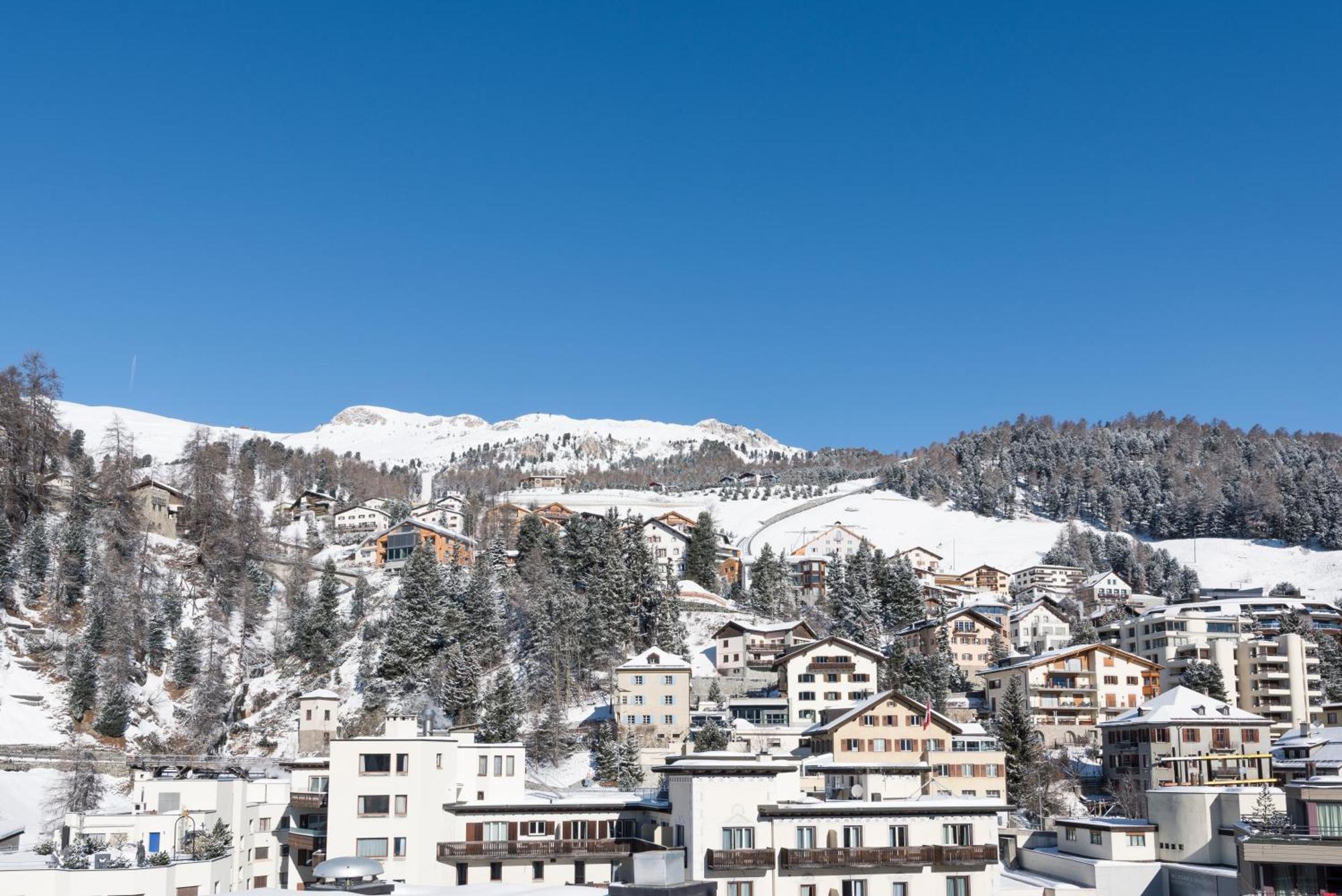 Hotel Schweizerhof Сейнт Мориц Екстериор снимка