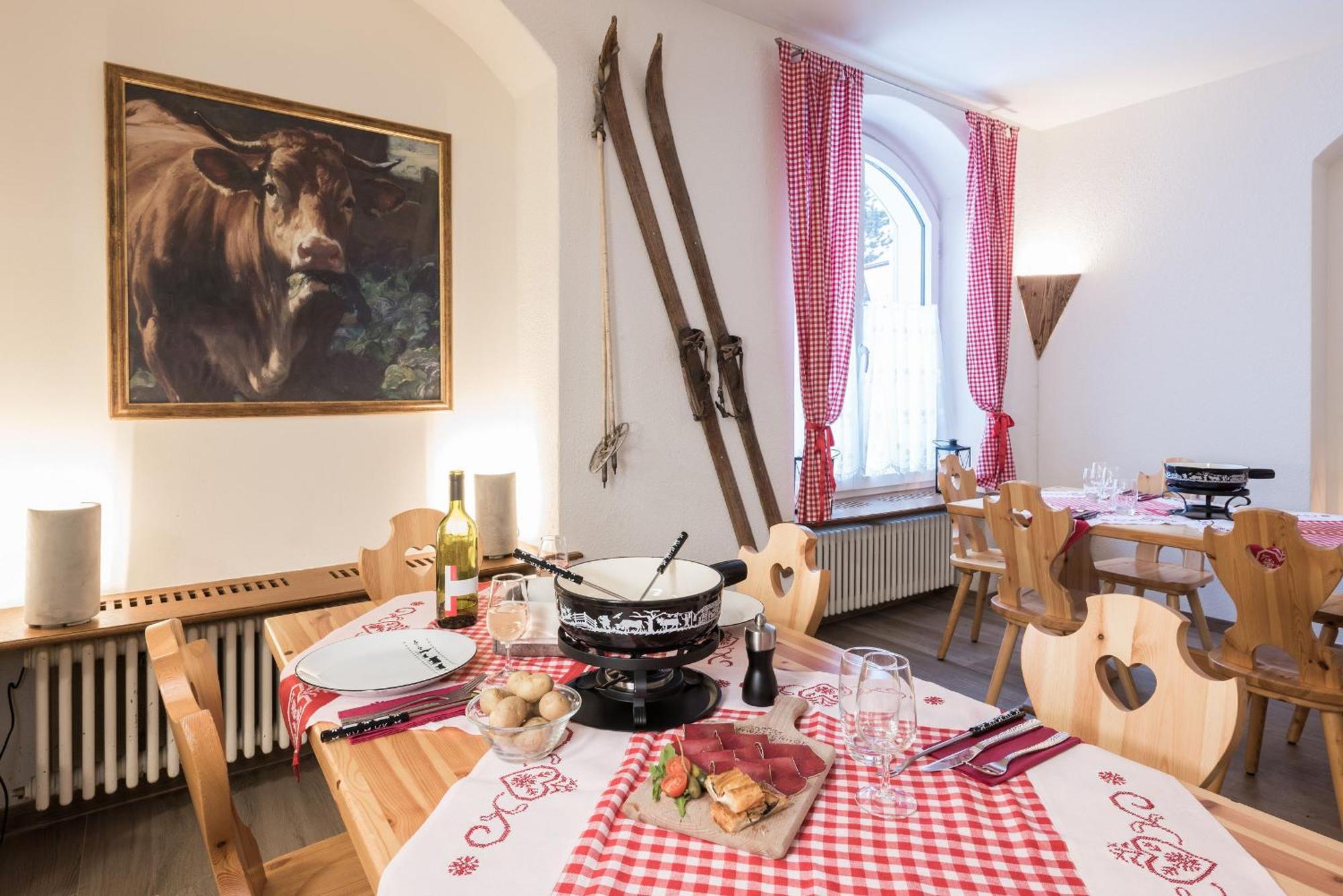 Hotel Schweizerhof Сейнт Мориц Екстериор снимка