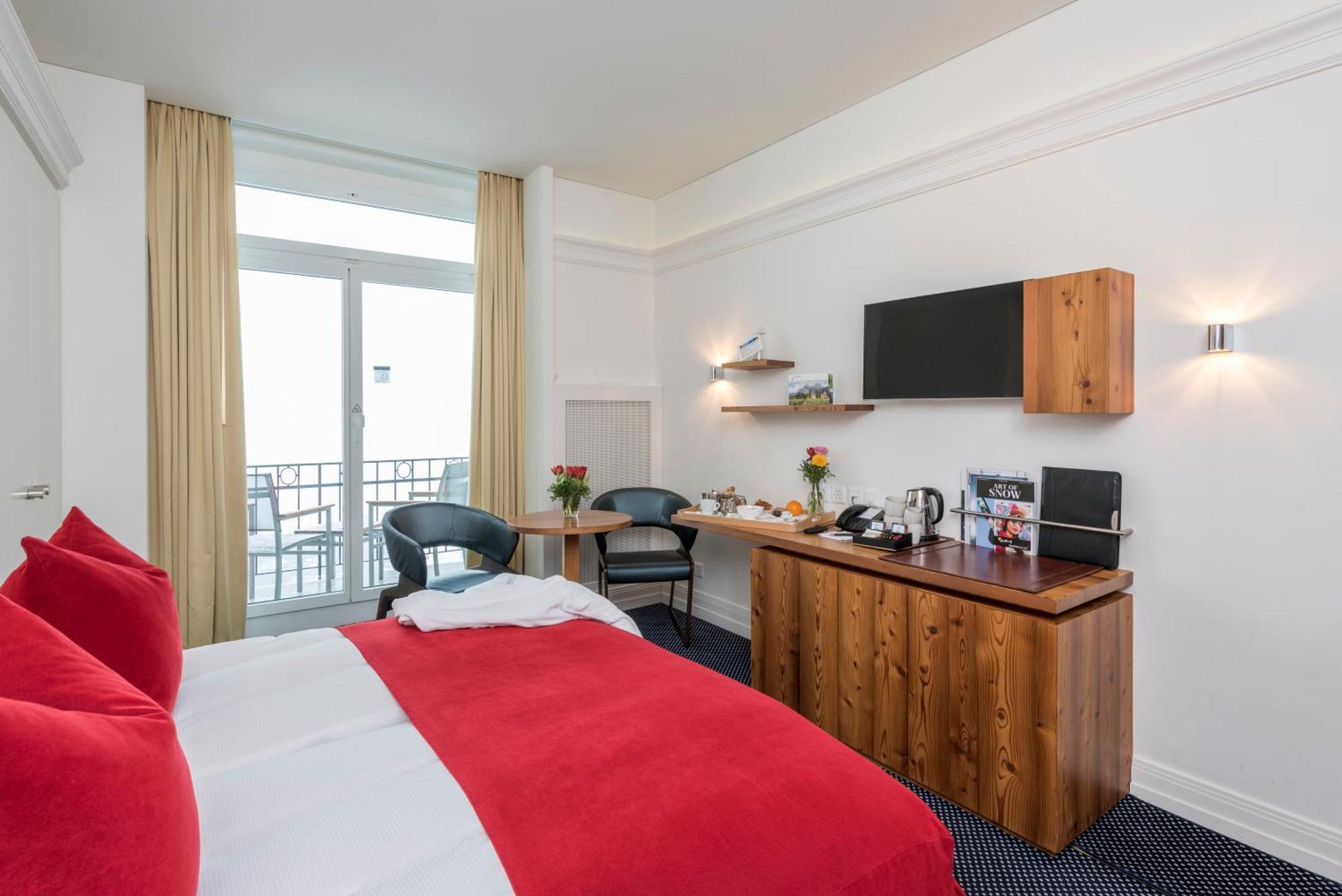 Hotel Schweizerhof Сейнт Мориц Екстериор снимка
