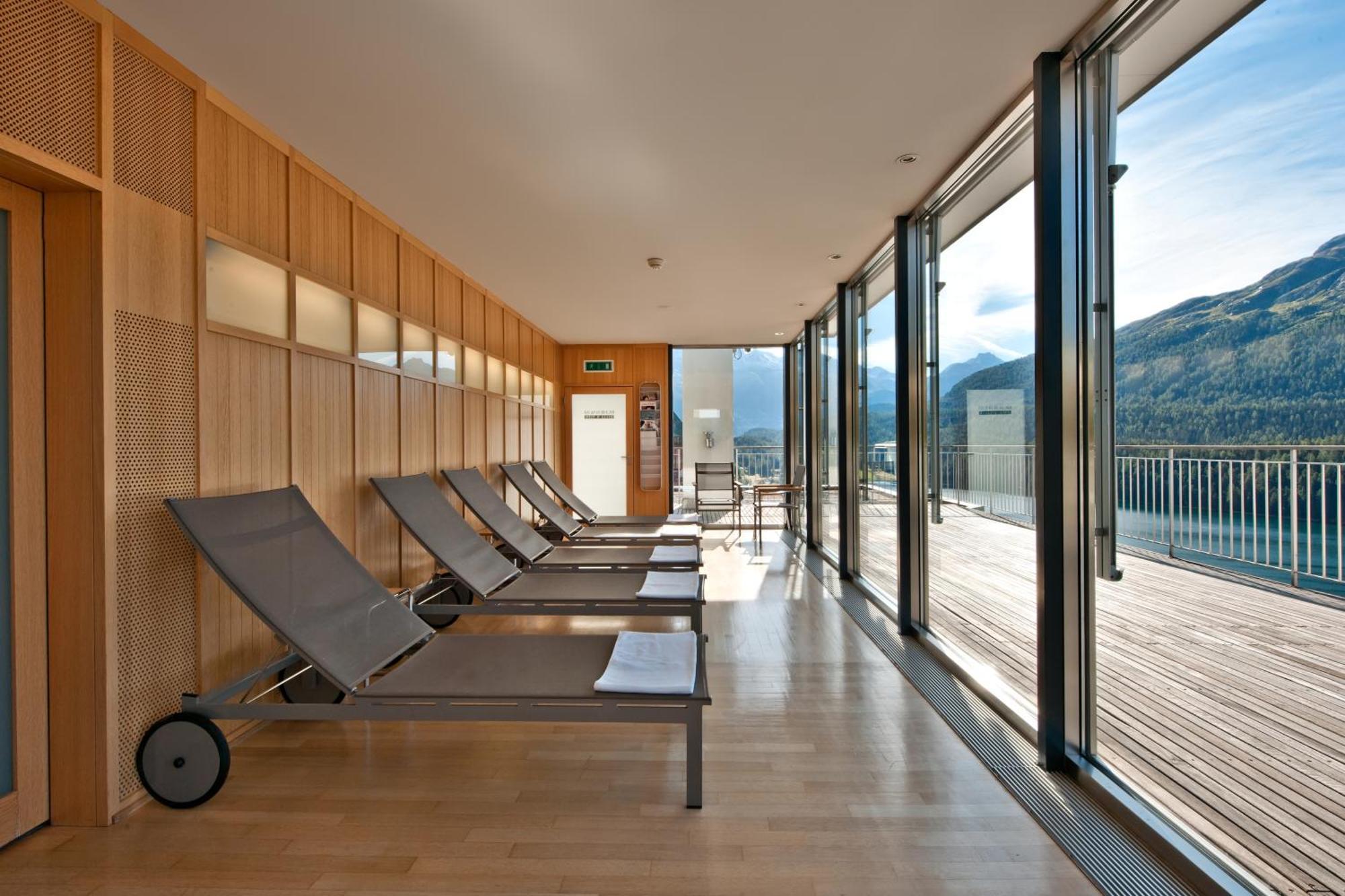 Hotel Schweizerhof Сейнт Мориц Екстериор снимка